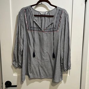 Old Navy XXL tunic shirt blue white stripe